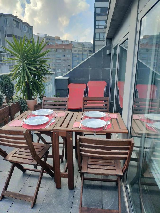 Appartamento Penthouse With Terrace And Views Near Oza'S Beach La Coruña Esterno foto